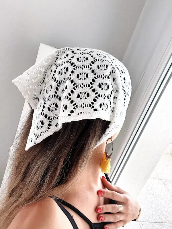 Bandana crochet blanc