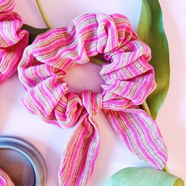 Mini chouchou foulard rayé rose et vert
