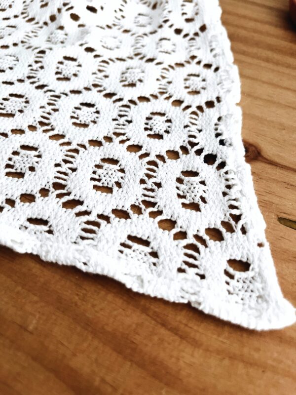 Bandana crochet blanc