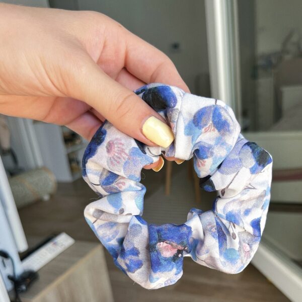 Chouchou floral bleu et rose en viscose Elib Mode, édition limitée